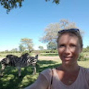 Meet your Posher, Angela